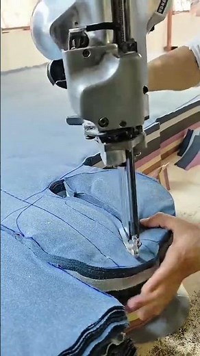 High-Speed Precision: Industrial Fabric Cutting with the JAKI Straight Knife Machine