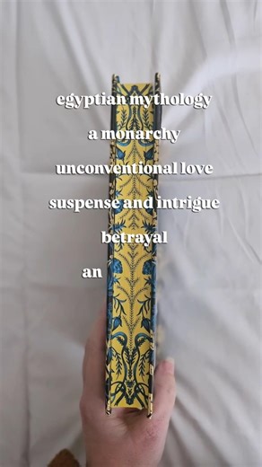 ✨️obsessed with this book, inside & out 😍 #booktok #bookshorts #books #mythology