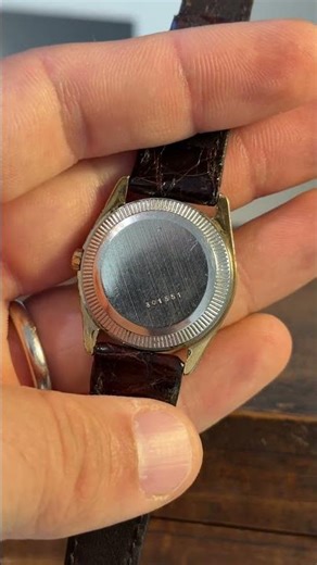 Vintage mechanical automatic lady watch, gold dial, elegant women’s wristwatch #watch #wristwatch