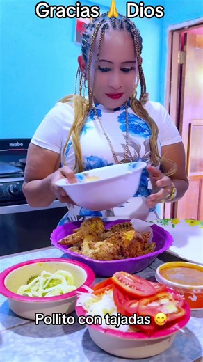 Pollito con tajadas receta fácil y sabrosa