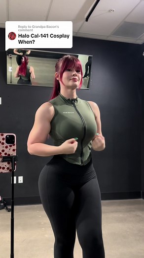 Anime Body Physique: Halo X Gym Anime Girls