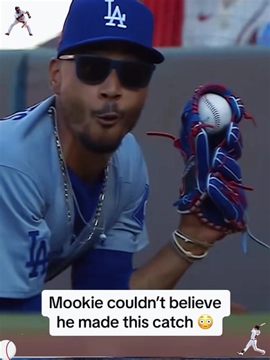 Incredible Baseball Catch