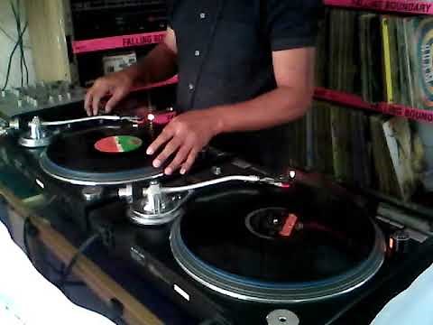 Mezclas 80´s Vinilos Carlos Alcaraz Dj