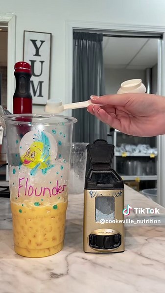 So SWEET!! just like Flounder ! 💙💛#loadedtea #yummm #herbalife #disney #fyp #fy #thelittlemermaid #flounder