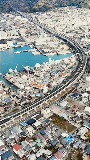 #ドローン空撮 で楽しむ街並! #宇和島市 #宇和島湾 #市街地 #きさいや広場 #宇和島城 #宇和島水産高等学校 #宇和島東高等学校 #鶴島小学校 #ドローン空撮 #DjiAir3