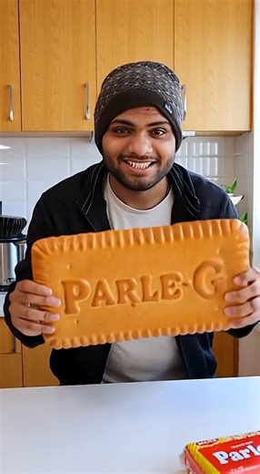 Isse Bada Parle-G Dekha Hai Kabhi? 🔥 Giant Biscuit Challenge! #shorts #parleg