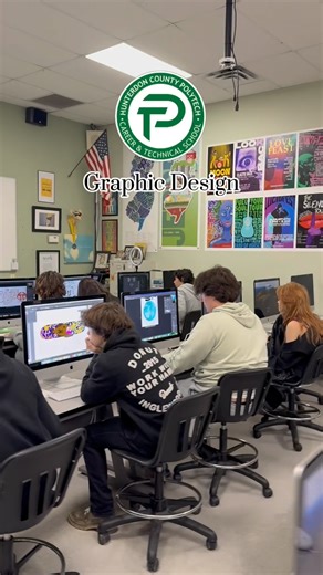 Design your future at Hunterdon Polytech! Graphic Design students learn real-world skills that open doors to creative careers. Apply on HCVSD.org to join the program this fall! 🎨 Explore career pathways like graphic design, branding, advertising, packaging, and social media marketing. ✏️ Build skills in typography, layout, color theory, 2D design, and hands-on content creation. 🖥️ Create logos, posters, brochures, branding materials, and photography using Adobe Creative Suite. 🖼️ Develop a pr