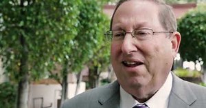 Column: Seniors fighting ouster from Westwood retirement home cry, 'Old Lives Matter'