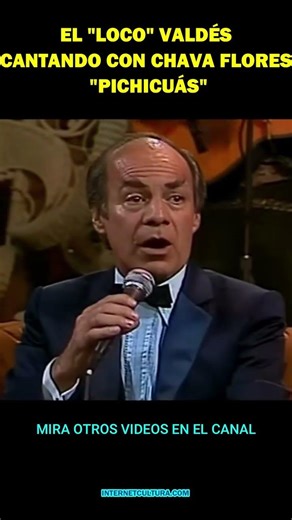 Manuel Valdés, the crazy one, singing "Pichicuás" #comedy #funny #funny #jokes #hilarious #humor