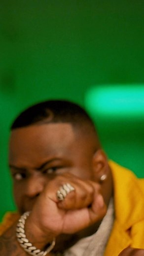 “Team Player” OUT NOW 🎥 run it up! One of them ones | Morray