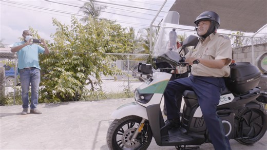 The Belize Police Department logs countless miles in the city on a daily basis as they fulfill their tasks. As a long time community partner, we understand their role and are proud to assist and support their efforts. A first of its kind for Belize, the ‘Silence O’ is a trusted electric scooter brand used in police and security services across Europe. Equipped with a siren, essential Police accessories, and incredible features for safety and mobility, the scooter will assist officers in their co