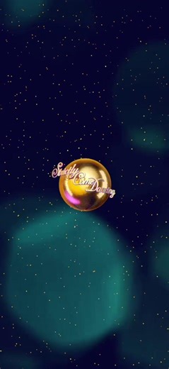 8.2K views · 71 reactions | Dani Dyer's replacement has been announced for Strictly Come Dancing and she's another Love Island winner. Amber Davies will be waltzing onto the dance floor during this Saturday's live show with just a couple of days rehearsal, brave woman. | Closer Magazine | Facebook