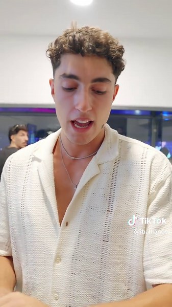 El outfit de Plex para la Velada. | plex