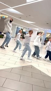 2.7K views · 36 reactions | Tuzelity shuffle dance #tuzelityshuffle #tuzelity #dancers #dancefitness #bellydance #dancemusic #dancelover #dancelife #dancevideo #dance | Tuzelity Shuffle | Facebook