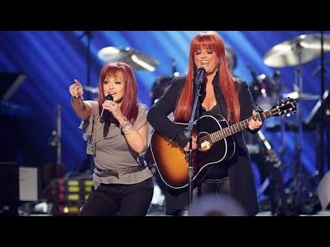The Judds " Girls Night Out " in 2011 Superstar women of country ACM AWARDS