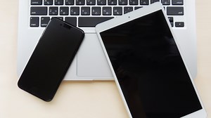 知らない人から突然FaceTime？FaceTimeなら○○で電話ができる！