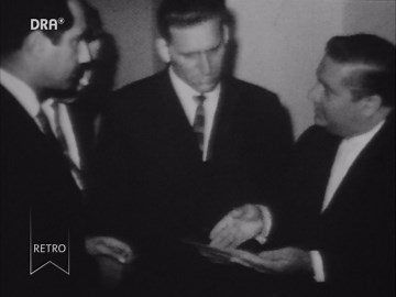 Aktuelle Kamera: Delegation des VdGB bei Makarios