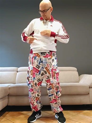 Eclettic dance #fyp #viral #neiperte #dance #lucaminiatiled