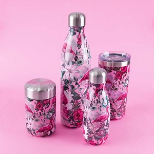 We are family, I've got all my flamingos with me 🎶 | Chilly's