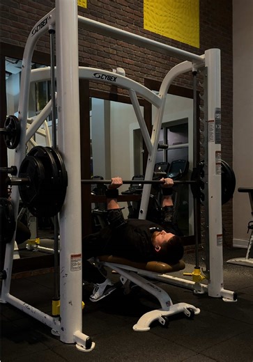 @Goblin Gear Wraps used for tonight’s training sesh. Took 275 for a ride on smith and every rep felt like a feather. #gymtok #gymmotivation #workout #fitness #motivation