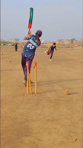 Mitchell starc bowls a beauty to clean up the batsman 🔥🏏🔥