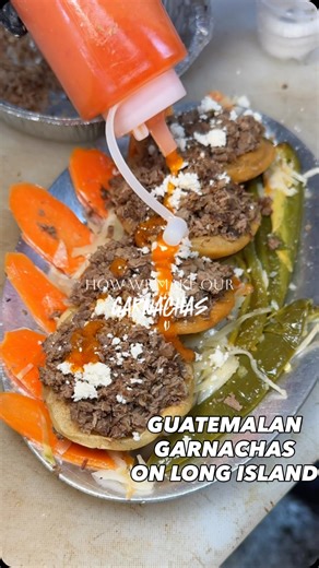 ❗️GUATEMALAN GARNACHAS 🇬🇹 This famous street food is a wild ride of flavor. Each plate comes with FOUR fried small tortillas that get crowned with our signature shredded beef recipe (IYKYK), pickled cabbage, onion, salsa queso fresco 😋 It’s got CRUNCH & it’s got a lotttt of taste. Give it a go next time you swing by! 📍 Brentwood, Long Island ❗️WE ARE OPEN ALL YEAR 👋 Stop by and eat, or have it for takeout / delivery 🫶 Ask about our catering options! —— #GARCIASTACOBAR #Brentwood #LongIslan