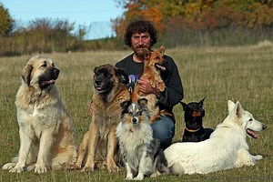 Rudolf Desenský - Psí psycholog | Slavní neznámí | Stream