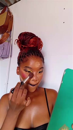 Makeup Artist Shares Favorite Makeup Techniques