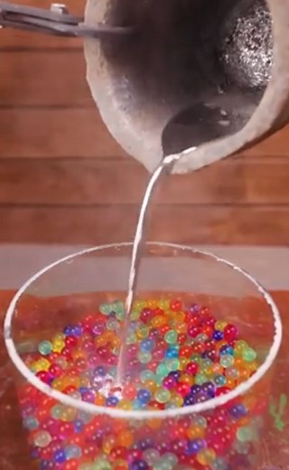 100K views · 97 reactions | The melting point of aluminum metal revealed! | 5-Minute MAGIC | Facebook