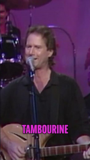 Roger McGuinn Performs "Mr Tambourine Man" LIVE!