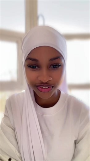 Comprendre le phénomène des touches sur les réseaux sociaux