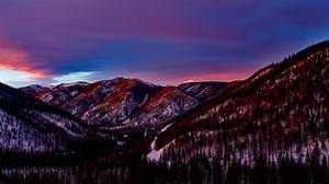Red River Town - Snowy Serenity in Taos County, New Mexico