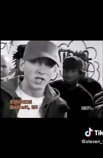 This is a classic BET Cypher from 2009 with a few Legends. We got DJ Premier on the ones & twos. Along with Mos Def, Black Thought & Eminem which all killed it! #freestylefridays #hiphop #classic #legends #djpremier #mosdef #blackthought #eminem #betcypher #fyp