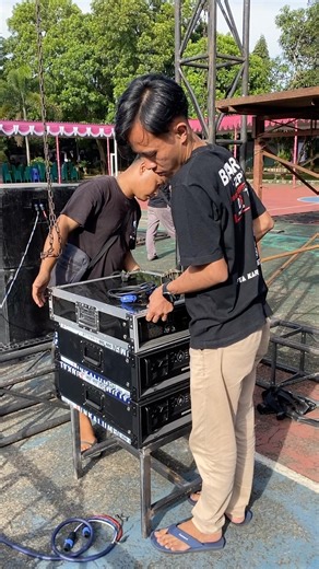 Loading power sound system MRS audio
