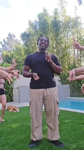 Cyzor on Instagram: "When creators get together @teenytinymona @sakuralinswrld @uwuimatofu @numi_r_ @jasteaa @xmoonlightdreams @imyujiaa"