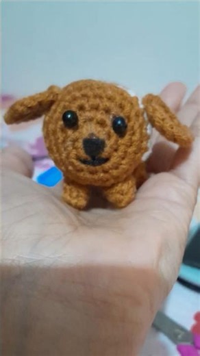 Crocheted smol dog 🐶