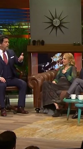 1.2M views · 10K reactions | Meryem Uzerli OHA Dedi!藍 Beyaz Show #shorts | Beyaz Show | Facebook