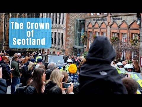 Duke of Hamilton arriving at Edinburgh Castle to Escort "The Crown of Scotland" down the Royal Mile