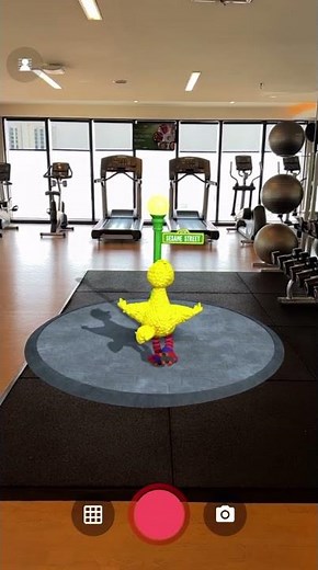 Big Bird Comes to Life in Augmented Reality! 🐤✨ #augmentedreality #sesamestreet #bigbird