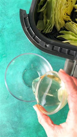 The crispy cabbage wedges are ready to eat in just 20 minutes thanks to your air fryer. | Live Eat Learn