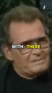 😌 James Garner: The Down-to-Earth Star Who Put Johnny Carson at Ease... #JamesGarner #JohnnyCarson #VintageHollywood #ClassicHollywood #GoldenAgeHollywood #OldHollywood #ClassicTelevision #FilmLegends #OldStars | OldLight