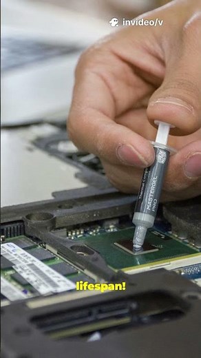 Laptop Overheating? Clean It Like a Pro in 60 Seconds! 💻❄️ | Easy DIY Tech Fix