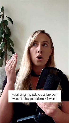 Sarah Scully-Leaf on Instagram: "There’s only so many times you can blame something else before you realise you’re the problem. I romanticised being a business owner until I became one and realised how much harder it is than being an employee. Responsible for everything and answering to no one isn’t easy. Everything starts and stops with you — so I could never switch off. Now? When I close my computer for the day I mentally switch off too. I work 4 days a week and rarely ever an 8 hour work day.