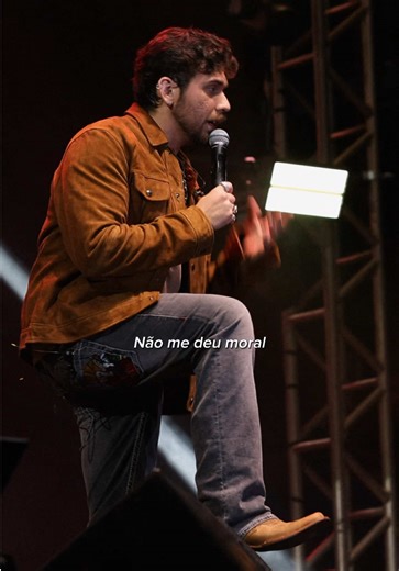 Ao invés de dizer só tchau, diga: — letra de Gusttavo Mioto
