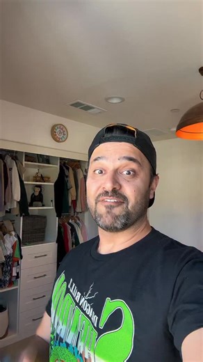 54K views · 693 reactions | How to find your iPhone if you misplaced it at home #iphonetips #ios26 | Letsdodiz | Facebook