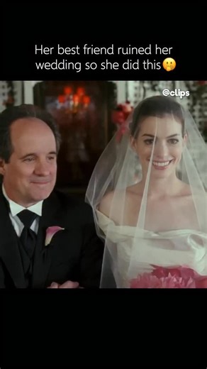 💍 Interesting fact: Bride Wars (2009) — The wedding fight scene works because it turns years of suppressed rivalry into one explosive moment. What makes it memorable is that the chaos is fueled by love and jealousy at the same time, showing how even the strongest friendships can crack under pressure. Instead of villains, both characters are right and wrong simultaneously. The scene exaggerates real fears about comparison, competition, and being overshadowed, especially during milestone moments.