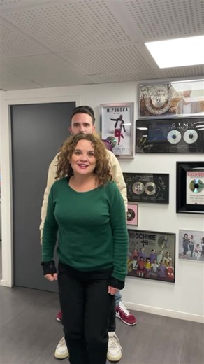 Bonjouuur et bon mercredi ! 🥳🥰 On est en direct de 6H à 10H 🤩 | M Radio