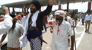 6.2K views · 164 reactions | Farmers geared up to peacefully protest against Haryana CM near Karnal Toll Plaza were brutally attacked by police haryana Who is responsible fr this cruel behavior?? | Impulsive Indian | Facebook