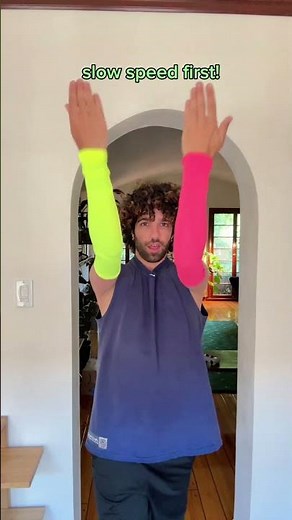 Learn 8 Counts of Vogue Hands One Hand at a time! [11]