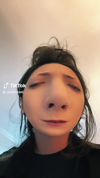 Exciting AnimeCon UK Day 1 Highlights and Cosplay!